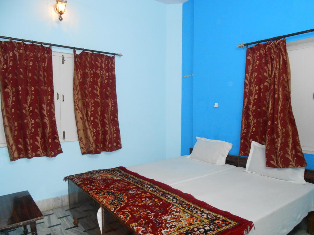 เอลวิส เกสท์เฮาส์ Hotel พาราณสี ห้อง รูปภาพ